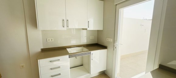 3 Schlafzimmer Villa in Alicante, Spain, Nr. 176458 8