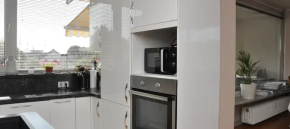 Apartamento de 3 dormitorios en Dusseldorf, Germany No. 324825 6