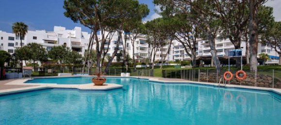 Apartamento de 2 dormitorios en Marbella, Spain No. 56479 28