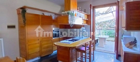 3 غرف نوم فيلا في Rozzano, Italy رقم 315871 6