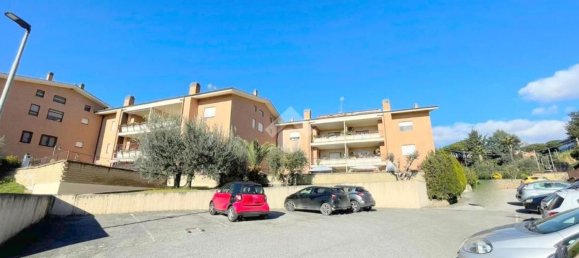 2 rooms Apartment in Velletri, Italy No. 86567 13
