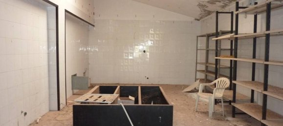 5-Zimmer Gewerbliche Immobilie in Quartu Sant'Elena, Italy, Nr. 164844 17