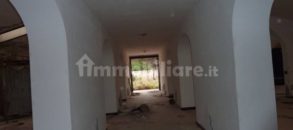 5-Zimmer Gewerbliche Immobilie in Quartu Sant'Elena, Italy, Nr. 164844 8