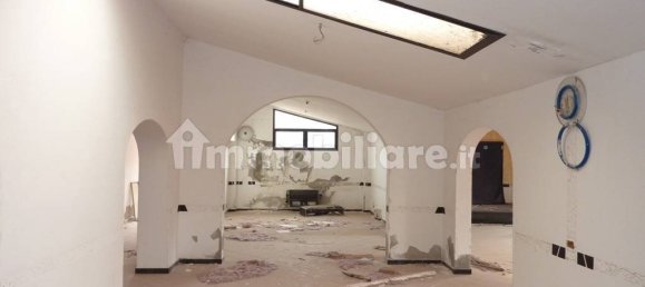 5-Zimmer Gewerbliche Immobilie in Quartu Sant'Elena, Italy, Nr. 164844 6