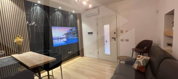 2 rooms Apartment in Bologna, Italy No. 21397 9