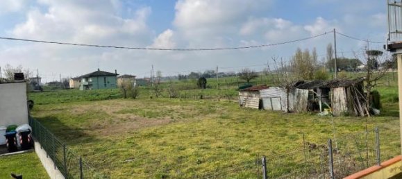 2 bedrooms House in Costa di Rovigo, Italy No. 298533 2