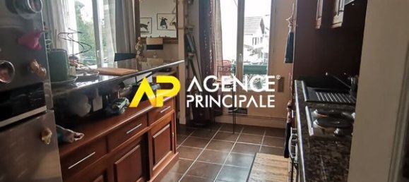 1 bedroom Apartment in Bezons, France No. 177974 6