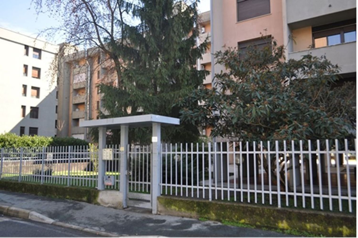 4-Zimmer Wohnung in Legnano, Italy, Nr. 14273
