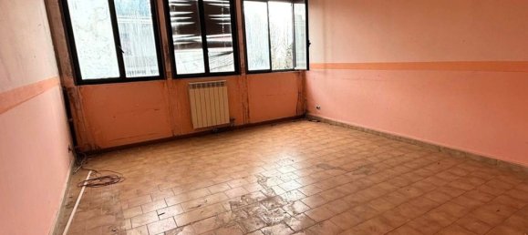 4-Zimmer Wohnung in Legnano, Italy, Nr. 14273 9