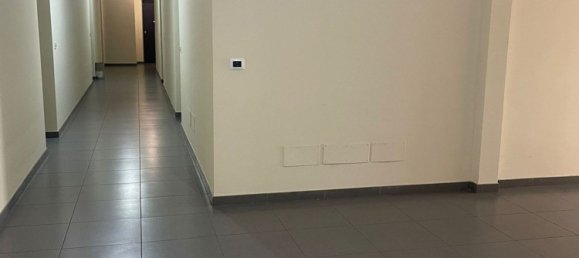 Büro in Rende, Italy 50m², Nr. 41544 10