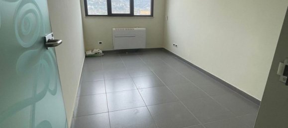 Büro in Rende, Italy 50m², Nr. 41544 5
