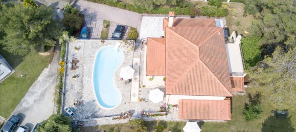 6 bedrooms Villa in Chalkidiki, Greece No. 6084 6