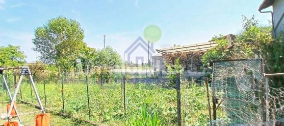 2 غرف نوم منزل في San Martino dall'Argine, Italy رقم 303727 14