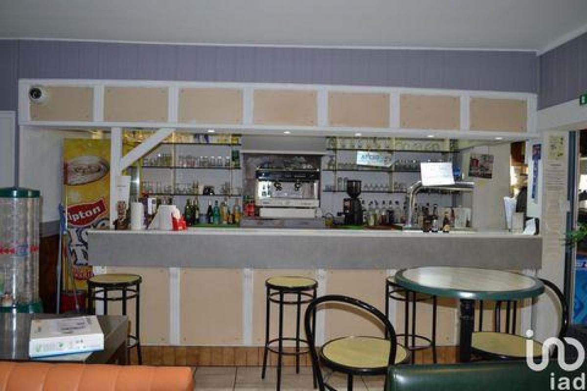 150m² Factory in Bergerac, France No. 18649