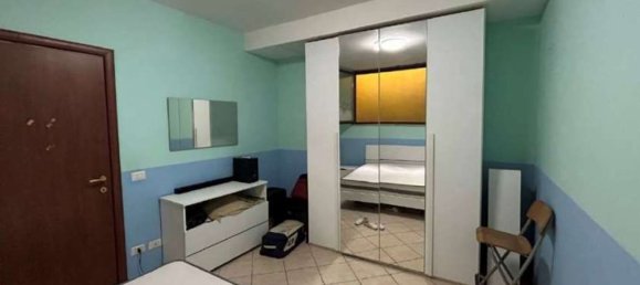 Apartamento de 7 habitaciónes en Pomezia, Italy No. 12621 7