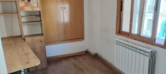 3 bedrooms House in Zaragoza, Spain No. 188959 7