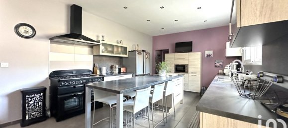 Casa de 4 dormitorios en Henin-Beaumont, France No. 235505 5