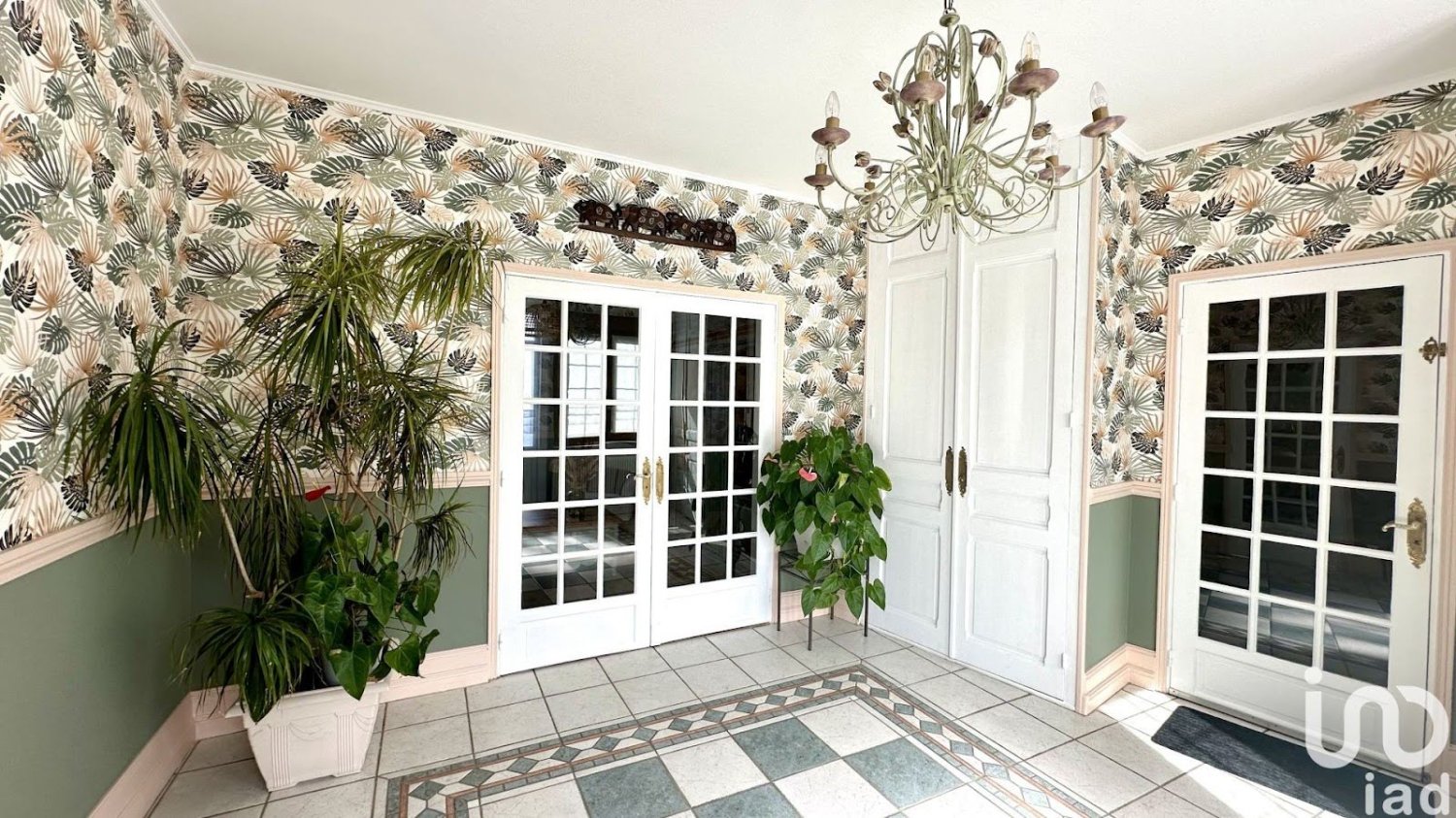 Casa de 4 dormitorios en Henin-Beaumont, France No. 235505