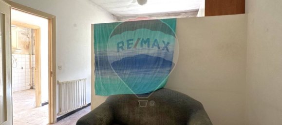 1 bedroom Apartment in Lumarzo, Italy No. 327933 13