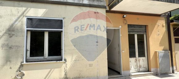 1 bedroom Apartment in Lumarzo, Italy No. 327933 20