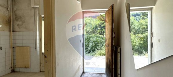 1 bedroom Apartment in Lumarzo, Italy No. 327933 28