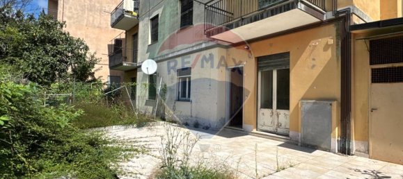 1 bedroom Apartment in Lumarzo, Italy No. 327933 21