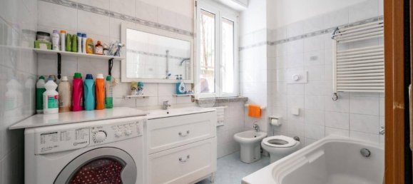 Квартира с 2 спальнями в Гальбьяте, Италия № 318236 20