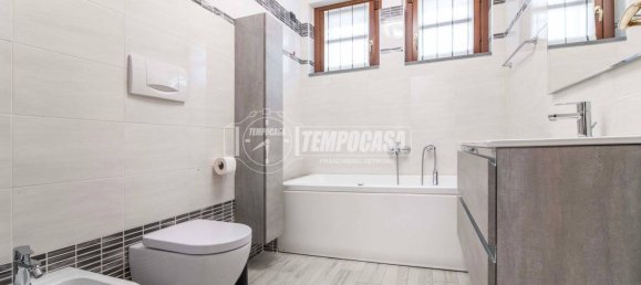 2 غرف نوم شقة في Olgiate Olona, Italy رقم 321513 18