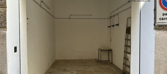 15m² Garage in Trieste, Italy No. 234843 2