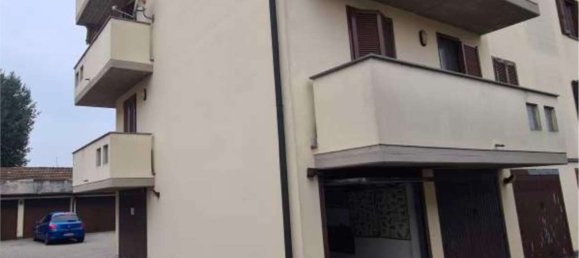 2 bedrooms Apartment in Sant'Angelo Lodigiano, Italy No. 364614 5