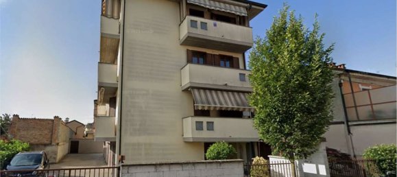 2 bedrooms Apartment in Sant'Angelo Lodigiano, Italy No. 364614 3