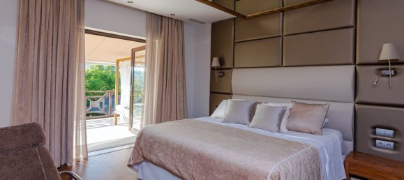 5 Schlafzimmer Villa in Marbella, Spain, Nr. 121209 12