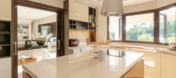 5 Schlafzimmer Villa in Marbella, Spain, Nr. 121209 9