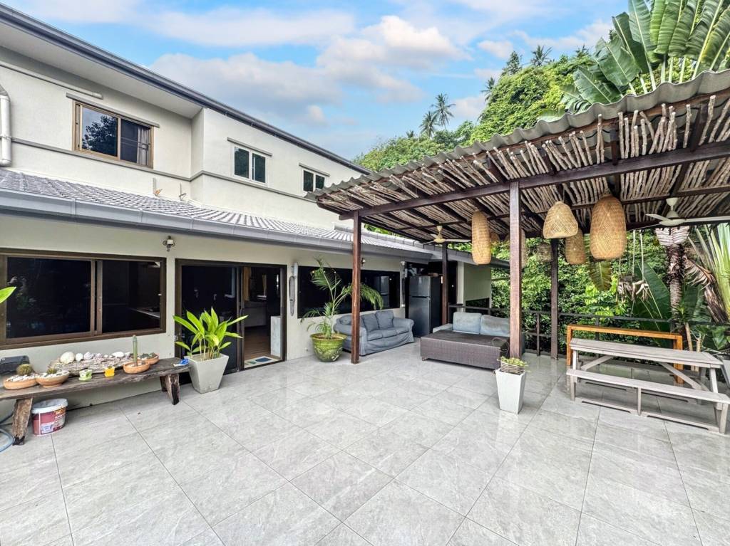 Villa de 5 dormitorios en Ko Samui, Thailand No. 66999