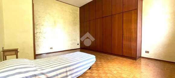 3 rooms House in Cremona, Italy No. 125800 8