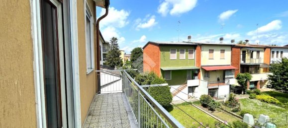 3 rooms House in Cremona, Italy No. 125800 27