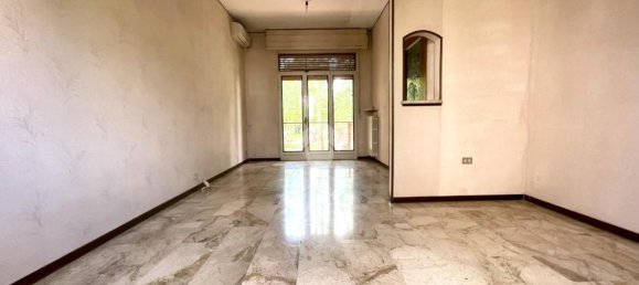 3 rooms House in Cremona, Italy No. 125800 15