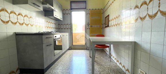3 rooms House in Cremona, Italy No. 125800 5