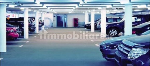 10m² Parking in Rome, Italy No. 336806 2