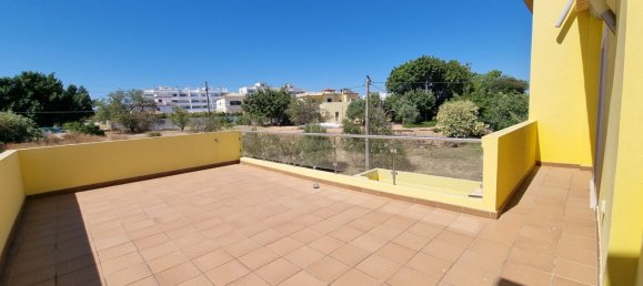 4 Schlafzimmer Haus in Quelfes, Portugal, Nr. 93089 24