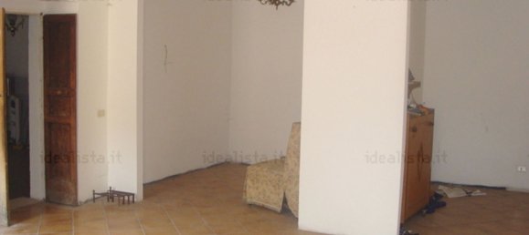 3غرفة شقة في Popoli, Italy رقم 256878 3