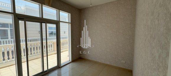 4 Schlafzimmer Villa in Khalifa City, UAE, Nr. 39255 12