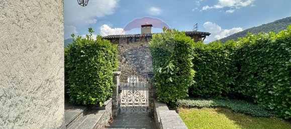 3 bedrooms Villa in Cannobio, Italy No. 270519 6