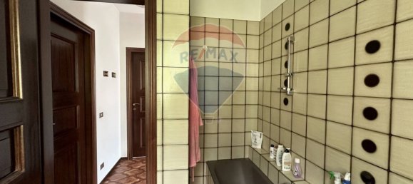 3 bedrooms Villa in Cannobio, Italy No. 270519 27