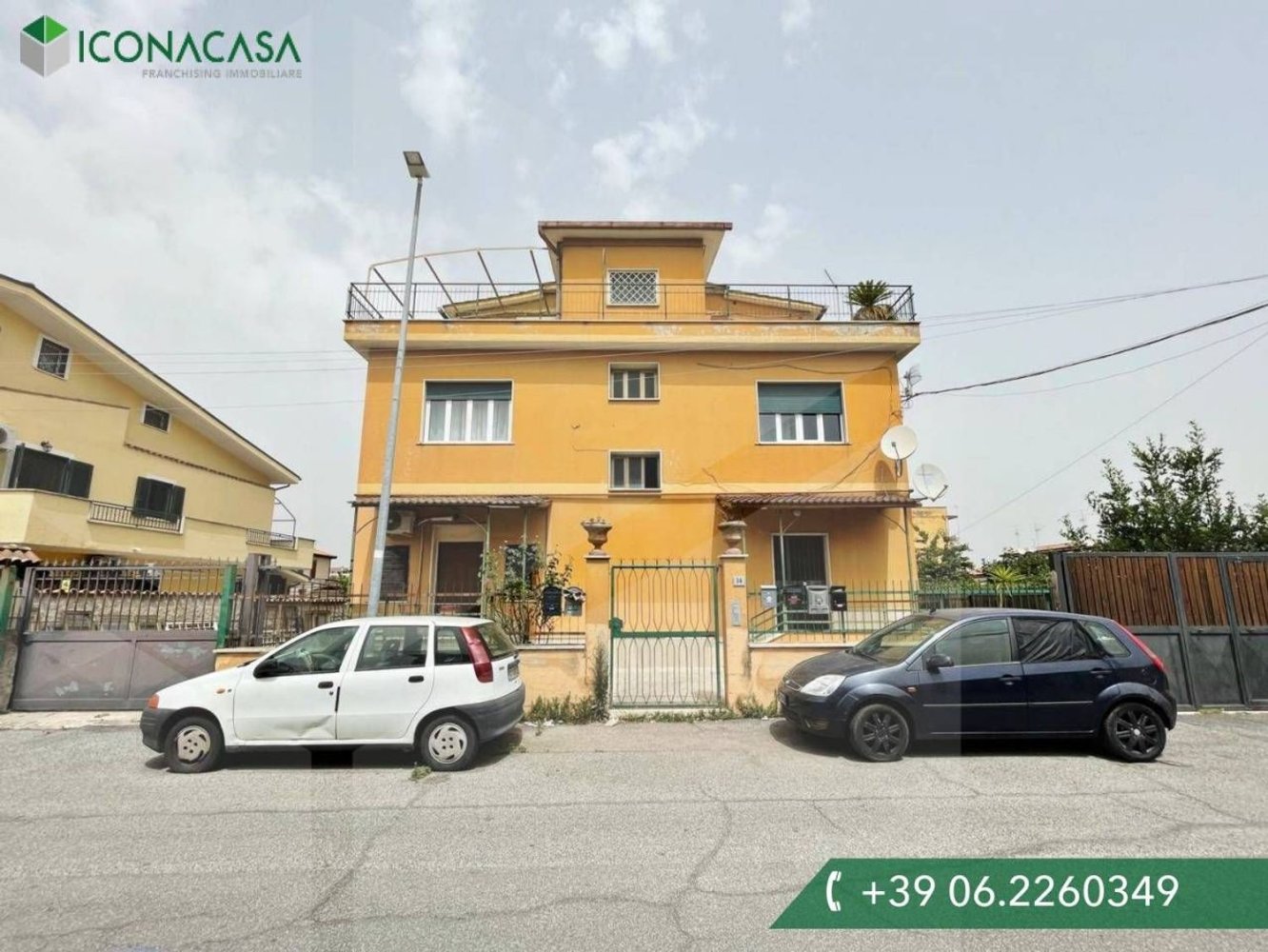 2 rooms Apartment in Rome, Italy No. 28376