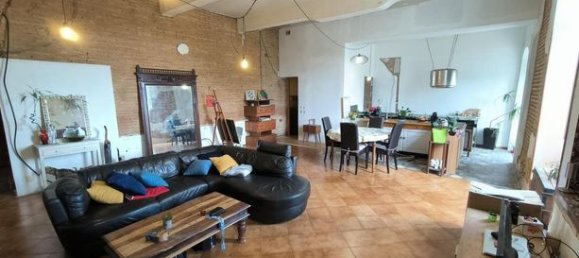 4 bedrooms House in L'Isle-Jourdain, France No. 300236 6