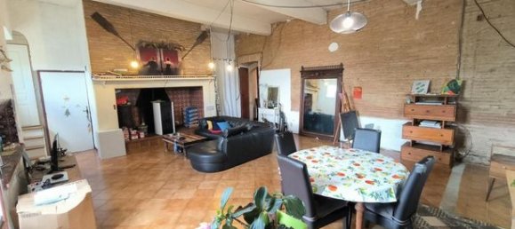 4 bedrooms House in L'Isle-Jourdain, France No. 300236 5