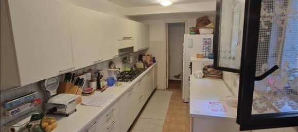 4 Schlafzimmer Wohnung in Siena, Italy, Nr. 176328 18