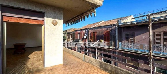 Apartamento de 6 dormitorios en Aci Castello, Italy No. 376456 10