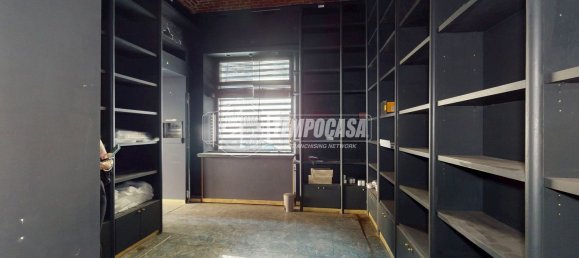 70m² Commercial property in Turin, Italy No. 311013 9